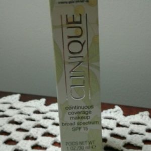 Clinique continuous coverage make-up